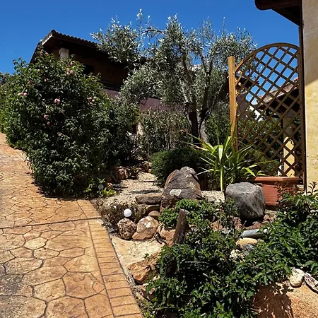 Holiday home Rosmarino Domus De Maria